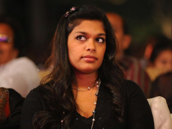 సీరియస్ లుక్