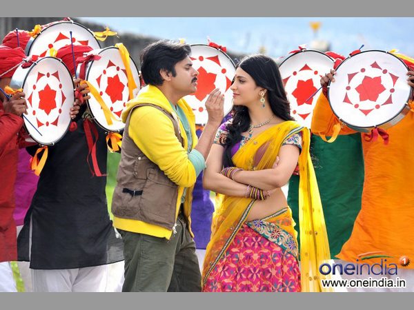 డైలాగ్స్ రాస్తా...