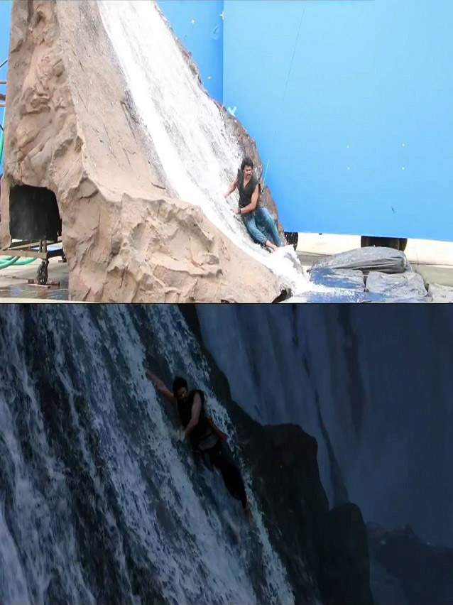 జలపాతం వద్ద