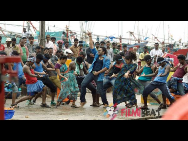 ఎమోషన్స్ లేవు