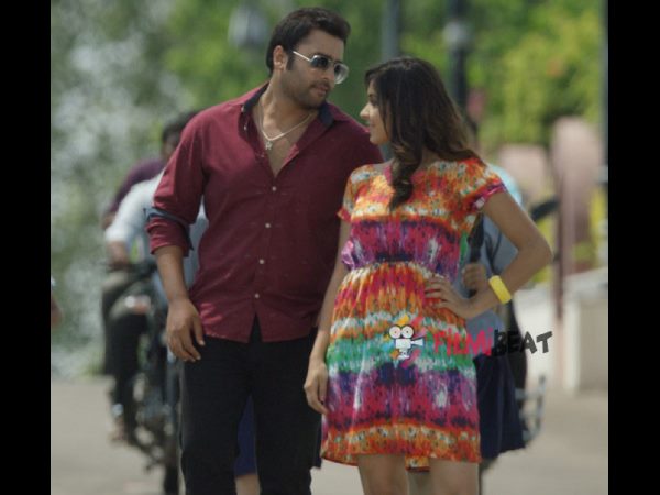 ఎవరెవరు