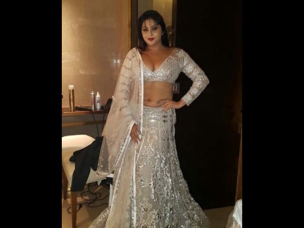 సెక్సీగా