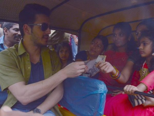 అఖిల్ దే మొదటిది