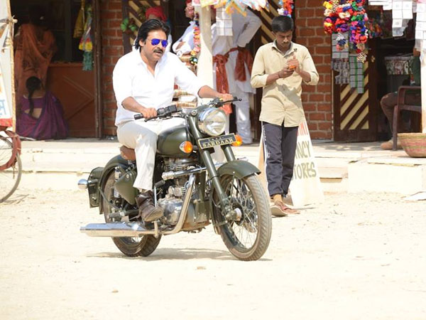 డివైడ్ టాక్ వచ్చిందనే