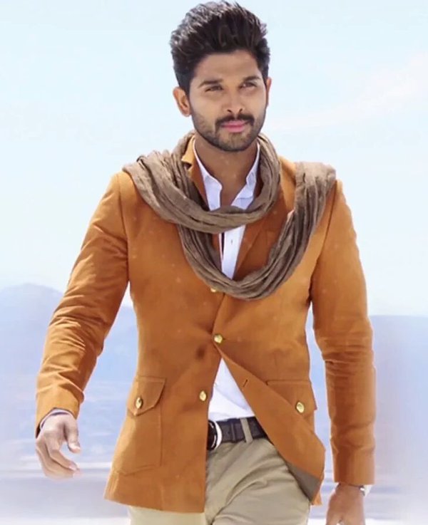 ఎమోషన్ కి తగ్గట్లే..