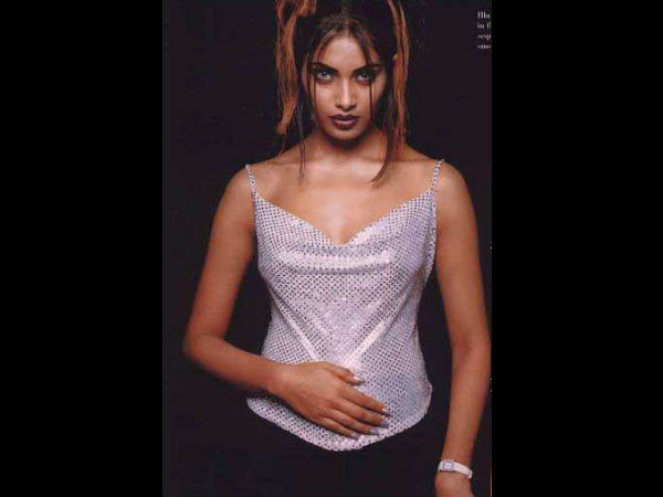 50కి పూగా చిత్రాల్లో..