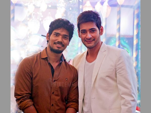 మెరిసిపోతున్నాడు