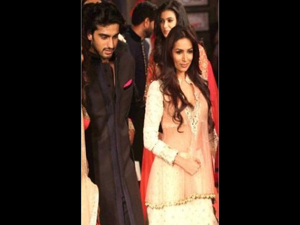 క్లోజ్ గా మూవ్ 