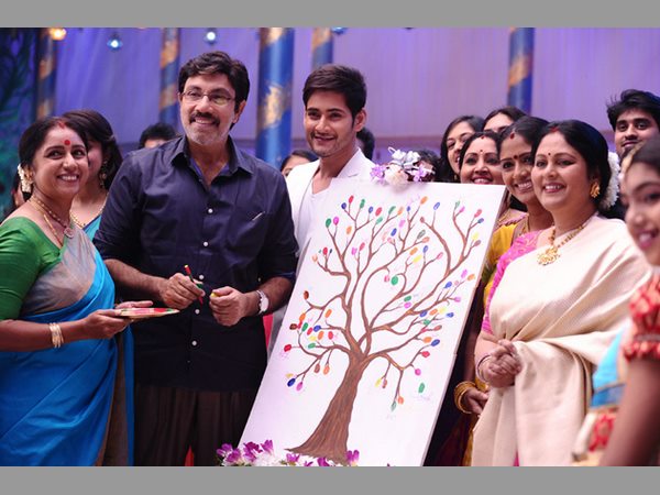 మహేష్, పివిపి