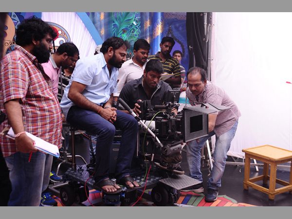 విభిన్నం