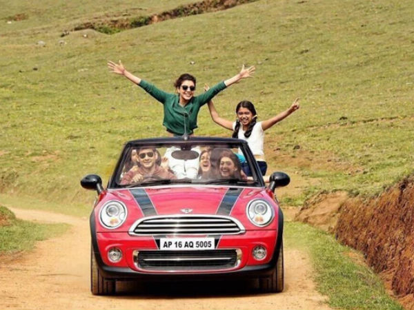 యూత్ మెచ్చే అంశాలు కూడా