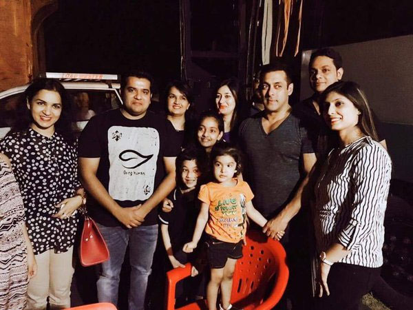 భారీ అంచనాలు