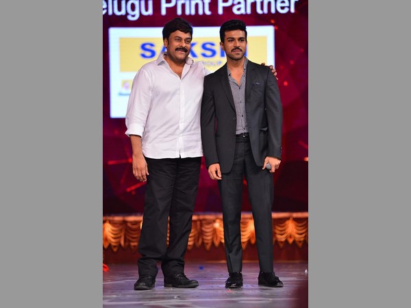 విజిల్స్ ,అరుపులు