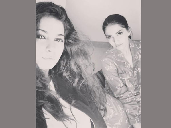 సోనమ్, రియా