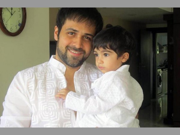 ముద్దుల హీరో వేదన ఆ పుస్తకం :ఇమ్రాన్ హష్మీ