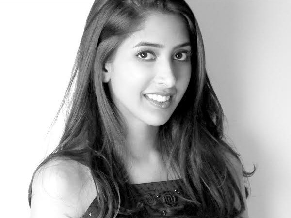 ఎవరి కూతురు?