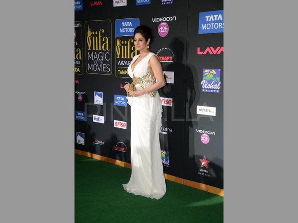 అమ్మాయినే