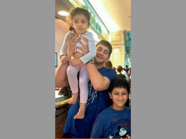 ఎయిర్ పోర్టులో