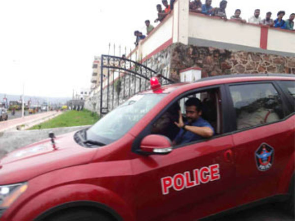 తమిళంతో పాటు తెలుగులోనూ హిట్