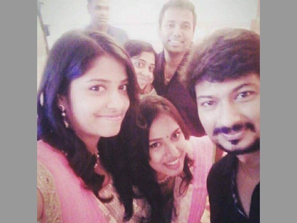 రెండు చిత్రాలు