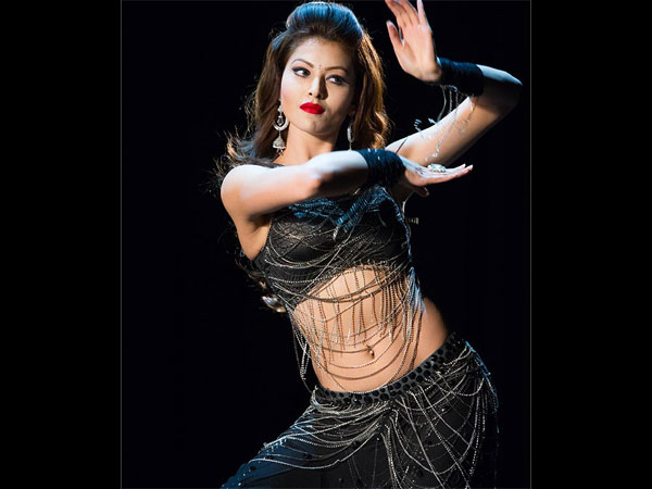 సూపర్ స్టార్ ఆఫ్ టుమారో