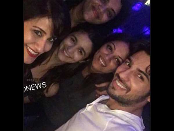 ఫొటోను...