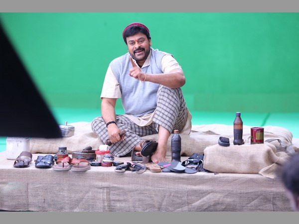 వాళ్లు దేముడితో సమానం