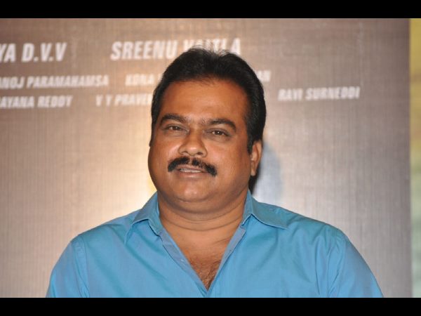 కనీసం 40 కోట్లు