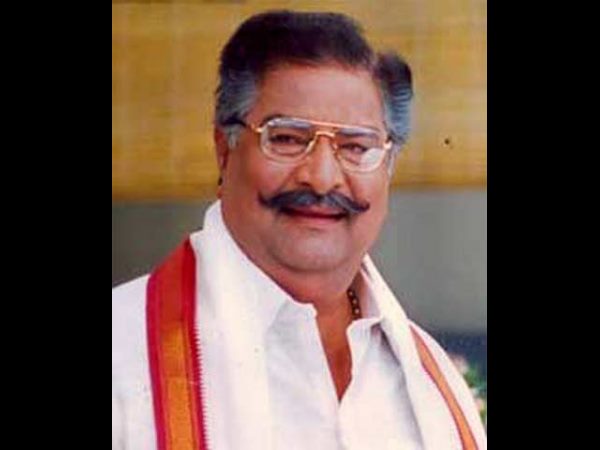 గౌరవించడం లేదు