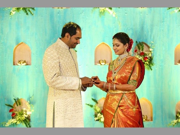 విభిన్నమైన కథలు