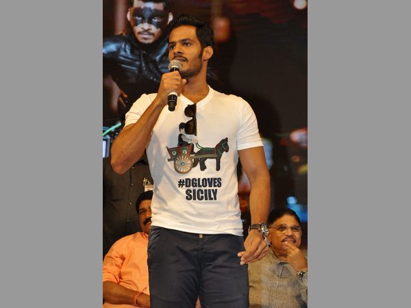 తెరవెనక