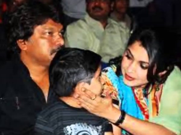 అంబాని కాలేదు..రోడ్డుపై నేను పడలేదు