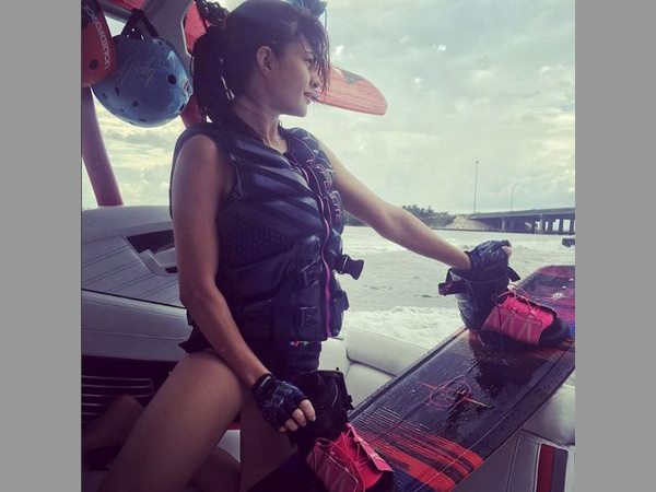 సముద్రంలో..