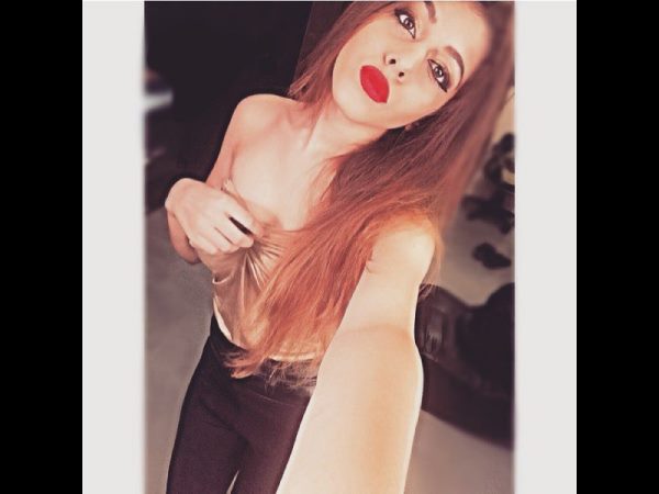 నా స్థనాల కంటే ప్రత్యేకమైనవి చాలానే ఉన్నాయి.. ఆ హాట్ ఫొటోల పై స్పందన 