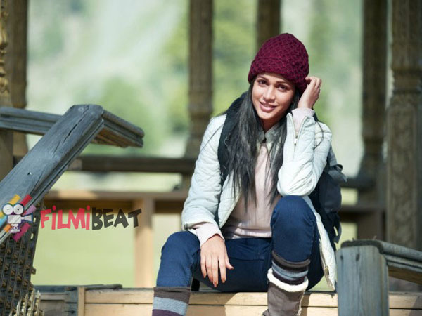 లావణ్య త్రిపాఠి