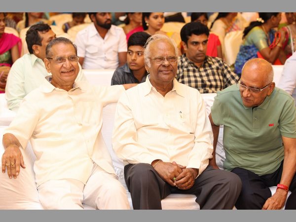 ముగ్గురూ