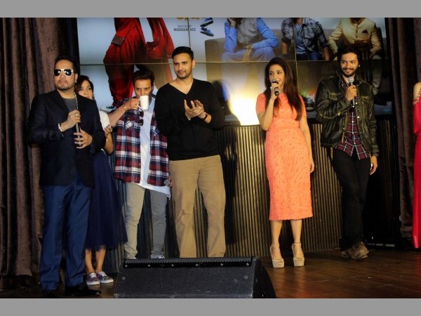 ఆడియో ఫంక్షన్‌లో