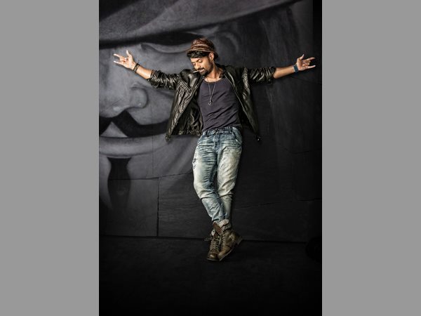 కళ్యాణ్ రామే నిర్మాత..