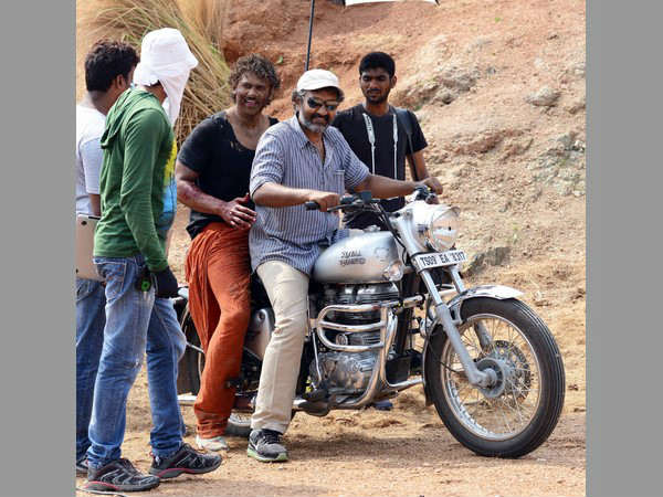 ఒక్క మలుపు లీకయినా