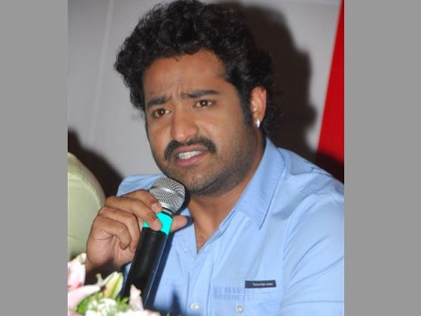 నిలదీయరు కానీ