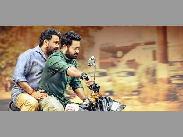 తన గౌరవాన్నీ చాటుకున్నాడు