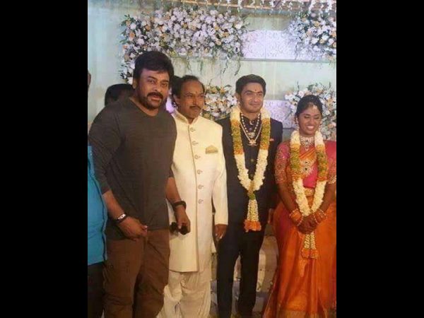 యంగ్ లుక్