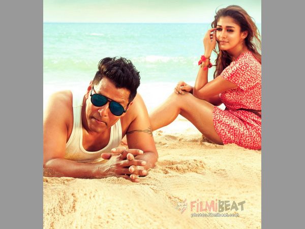 హుక్ చేసాడు