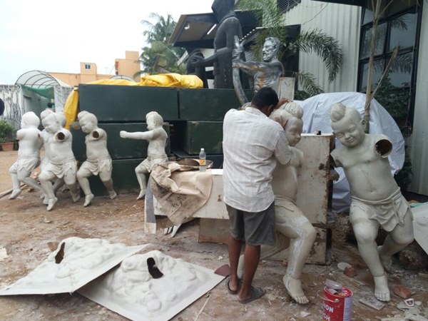  మన్మథ విగ్రహాలు