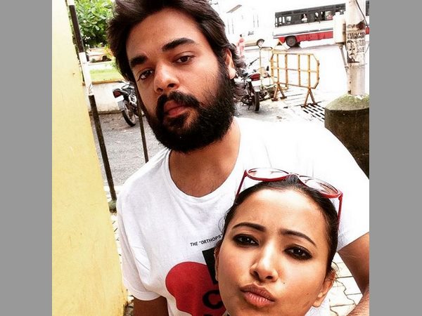 జంట బావుంది