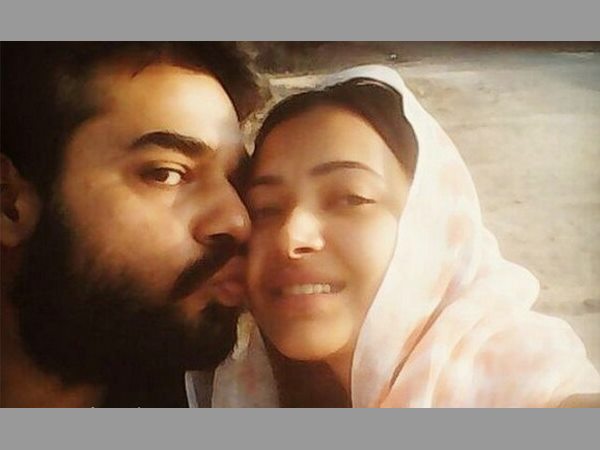 అందరకీ తెలిసేలా