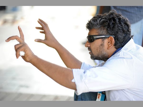 1000 కోట్ల స్థాయికి వెళ్లాలని ఆశిస్తూ...