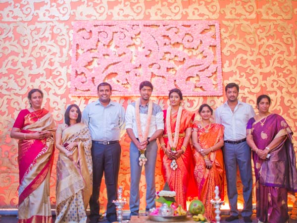 ఎంగేజ్మెంట్ నాటి ఫోటో