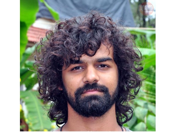 లో ప్రొఫైల్