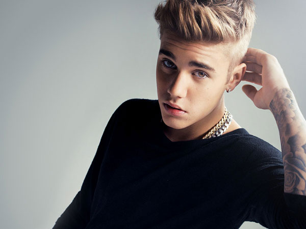 ఆమెతో సంబంధం కోసం